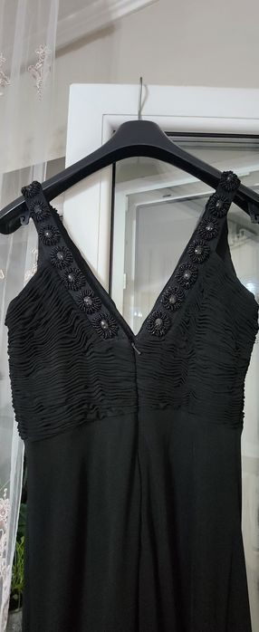 Vând rochie foarte eleganta