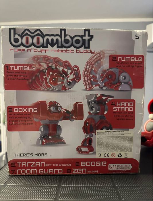Интерактивен робот boombot с кутия