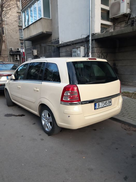 Опел Зафира-1.7D 2011год.