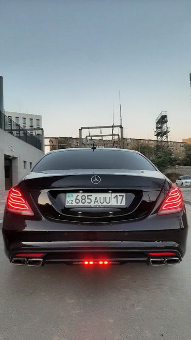 Mercedes S Class w222.