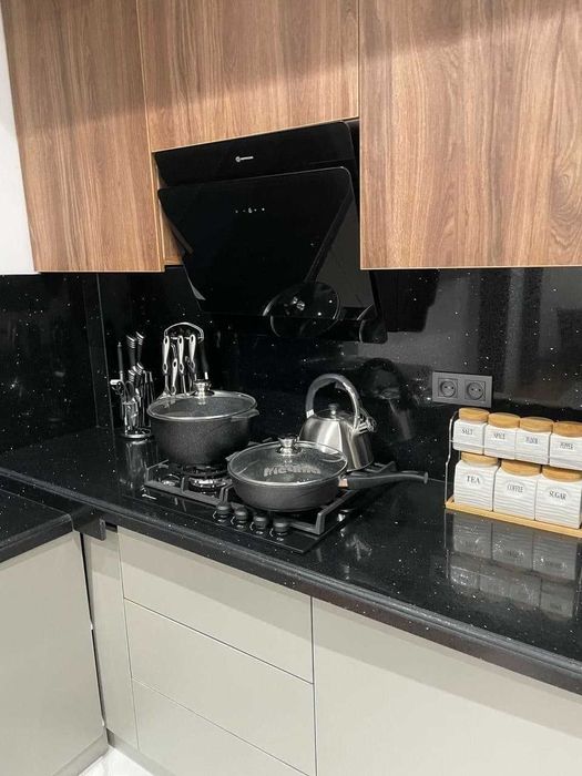 Мирабадский район Ориентир: Ул.Чехова Аренда в центре города