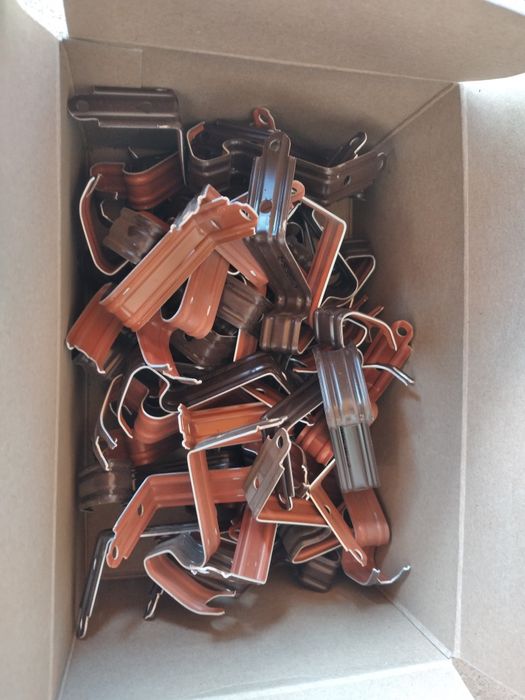 Скоби за капаци Тондах тъмно кафяв(сръбски)