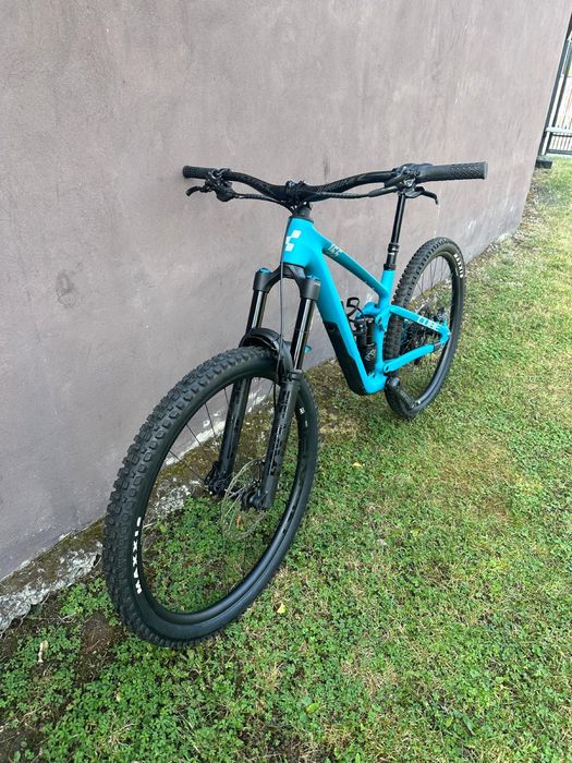 Vand bicicleta cube full suspension
