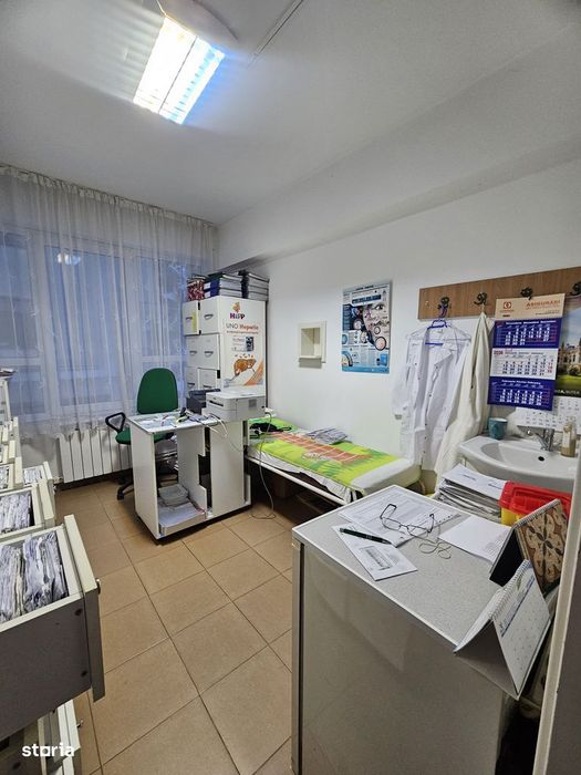 Vand CABINET MEDICAL in Policlinica din Piata mica George Enescu