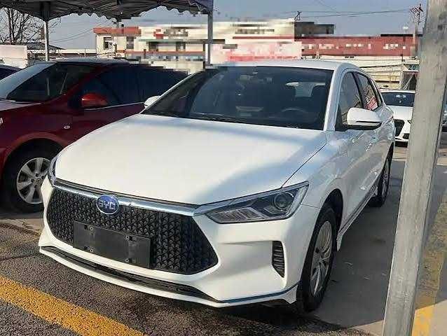 BYD E2  naxt va halol nasiya