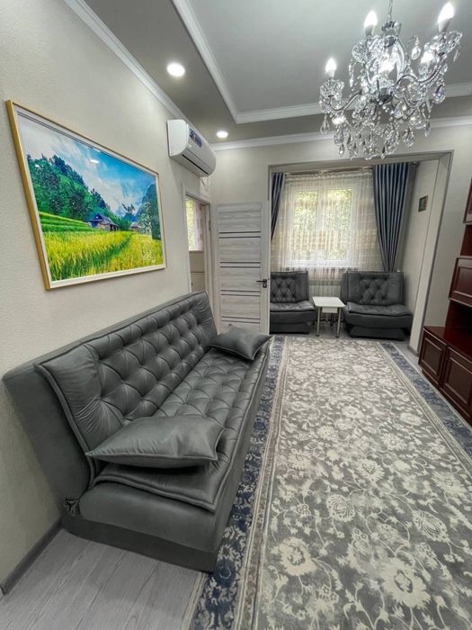 Сдается своя 2-х комн.квартира в районе метро Новза