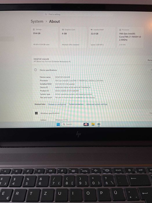 i7 - 11850H, RTX 3000 6GB, 32GB RAM, 1TB NVMe SSD M.2 - HP Zbook Fury G8 - 15.6'' IPS FHD