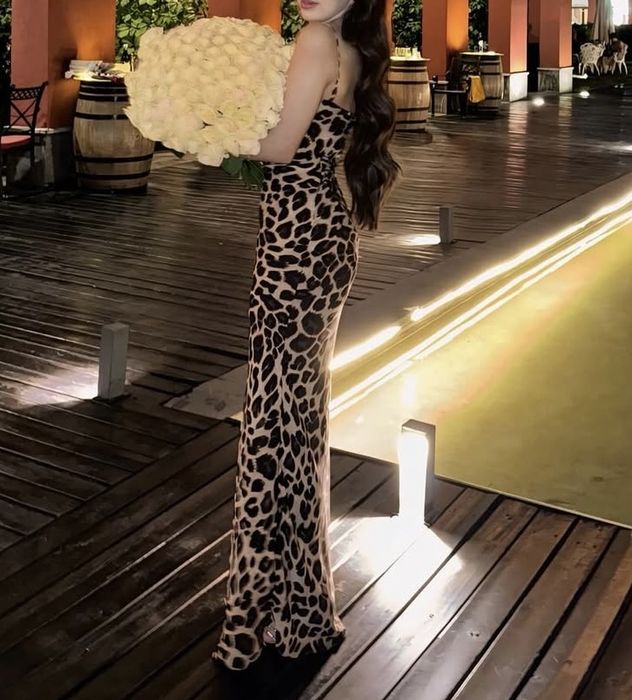 Леопардовое вечернее платье