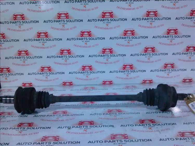 planetara stanga spate mercedes c class 2.2 cdi an fabr. 2010