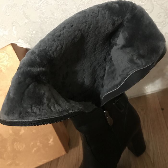 Продам Зимние сапоги SOPEIA!