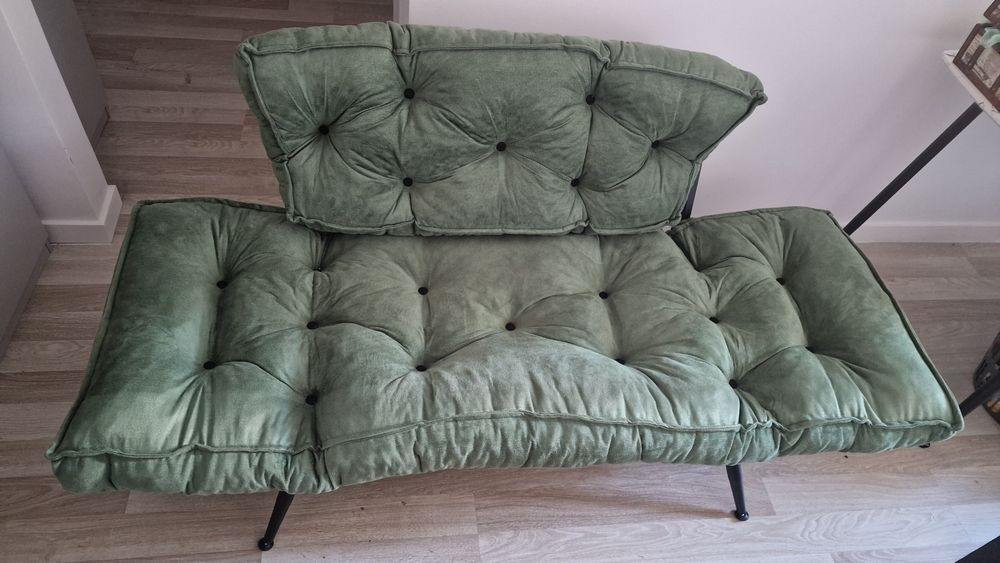 Canapea extensibila cadru metalic