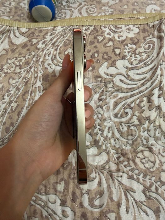 Продам iphone 14 pro