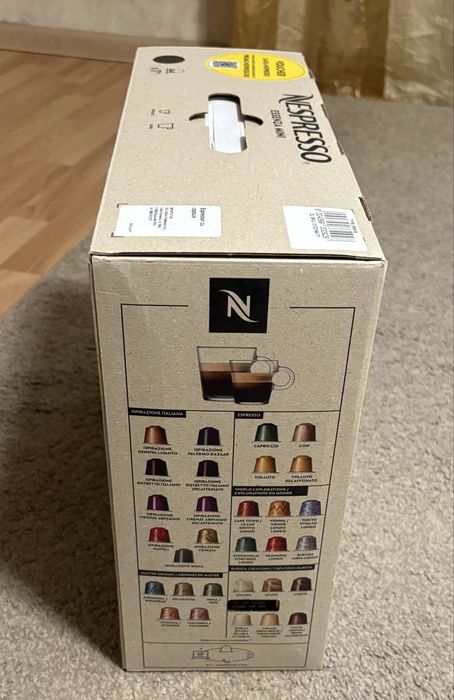 (SIGILAT) Espressor Nespresso by DeLonghi ESSENZA MINI