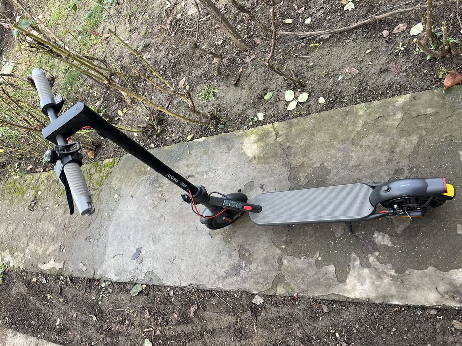 Vand trotineta electrica