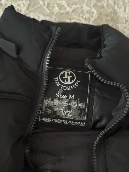 Vesta TOM TOMPSON marimea M