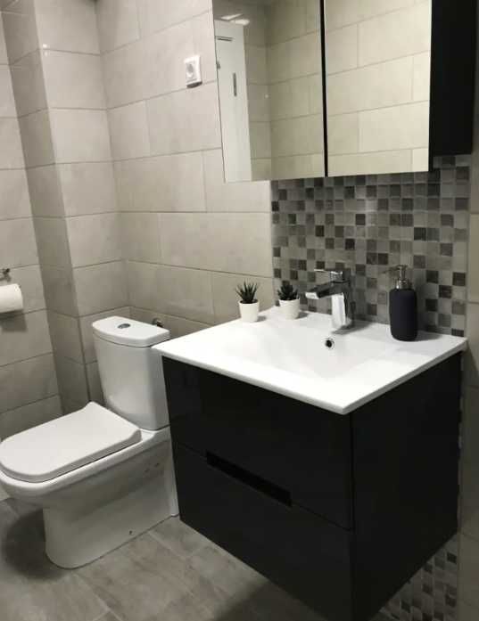 Дава се под наем Тристаен апартамент в Пловдив, Кършияка - 90 кв.м за 341.7 € - Снимка #4