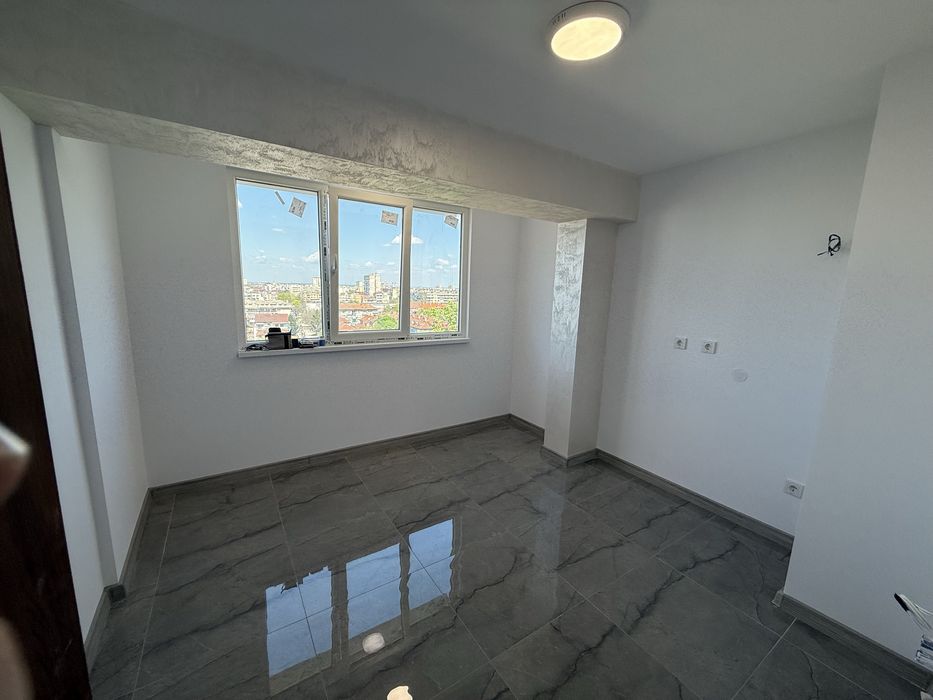 Продава се Двустаен апартамент в Русе, Родина 2 - 62 кв.м за 839 €/кв.м - Снимка #4