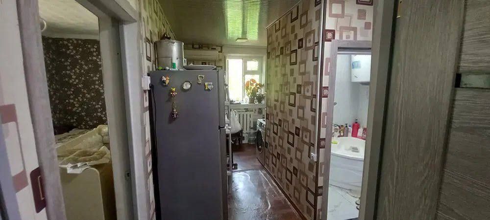 3/2/2. Спутник 6, Янгихает р. (Сергели). Дом деревянный. Квартира 52м²