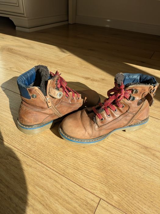 Детски зимни ботуши. Размер 35