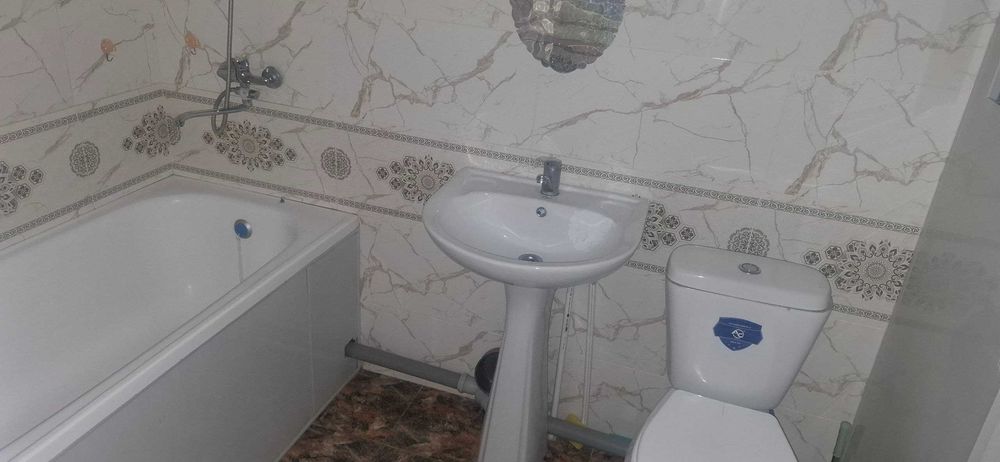 1 хоналик квартира 3 кават ижарага берилади, 7 микр