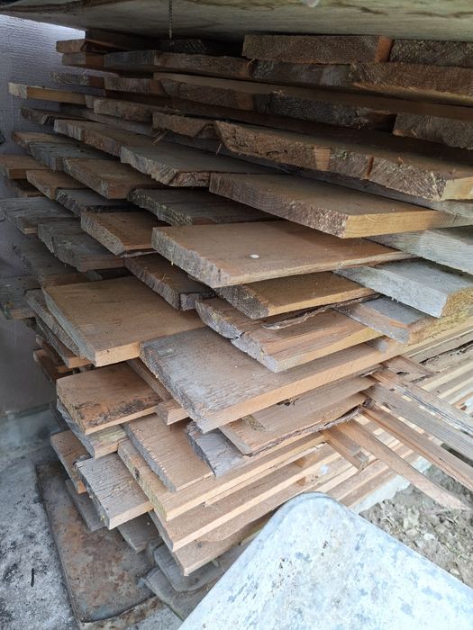 CHERESTEA  / Blana  / Scândură Brad USCATĂ * Câmpulung Muscel județ Argeș * circa 11 M Cubi * Asigur Transport pe raza  Câmpulung Muscel
