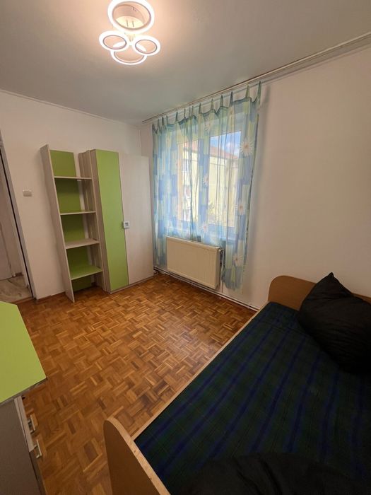 Ap 3 camere decomandat, in Strand