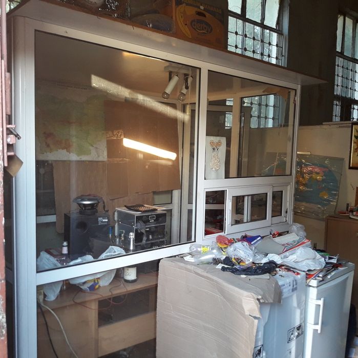 Алуминиева конструкция тип павильон ,офис,барака,врата.