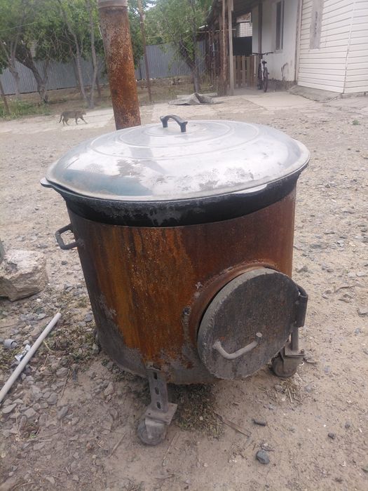 Продаеться казан