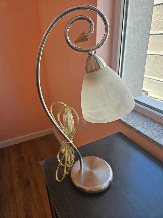 Стъклена настолна тип старинна лампа неръждаема стомана Prezent. X 2