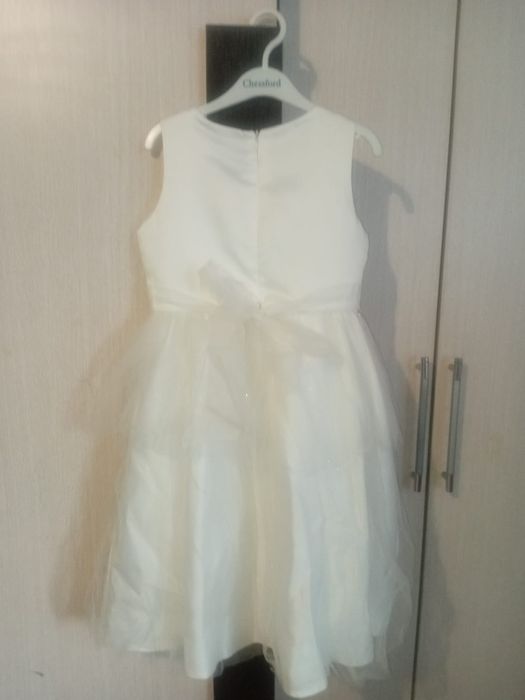 Нарядные платья для девочек дёшево!