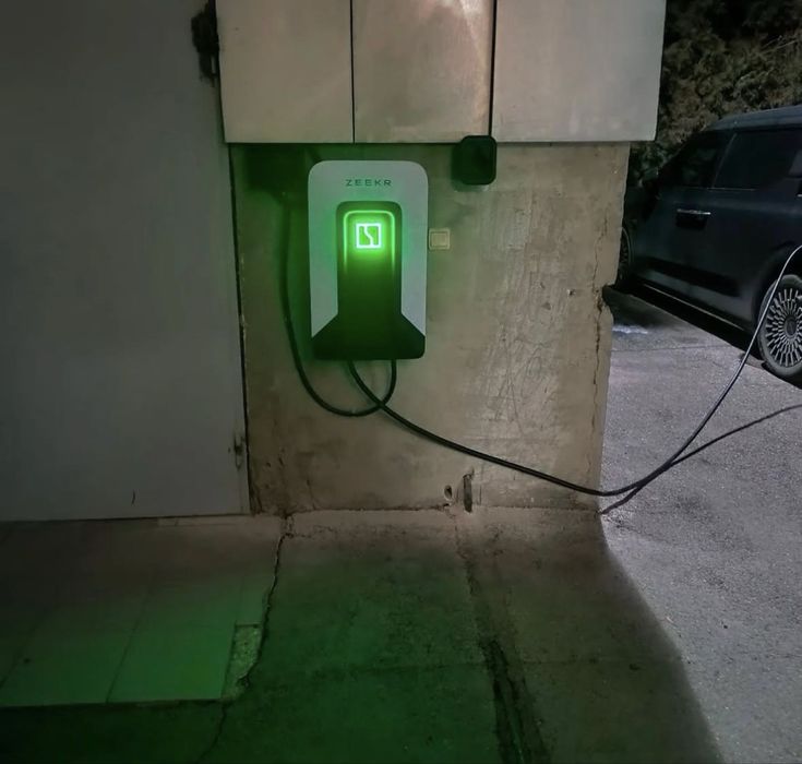 Установка Монтаж Настройка зарядных станций для электромобилей