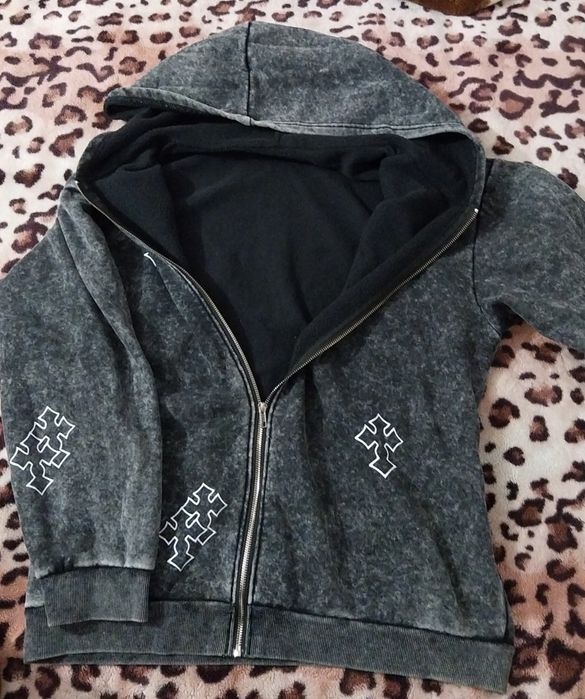 Hanorac Zip-Up Gri Washed XL Oversized cu Glugă și cruci Albe Streetwear Y2K