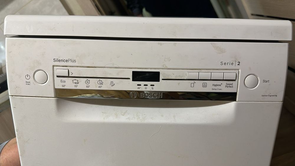 Продам посудомоечную машину BOSH