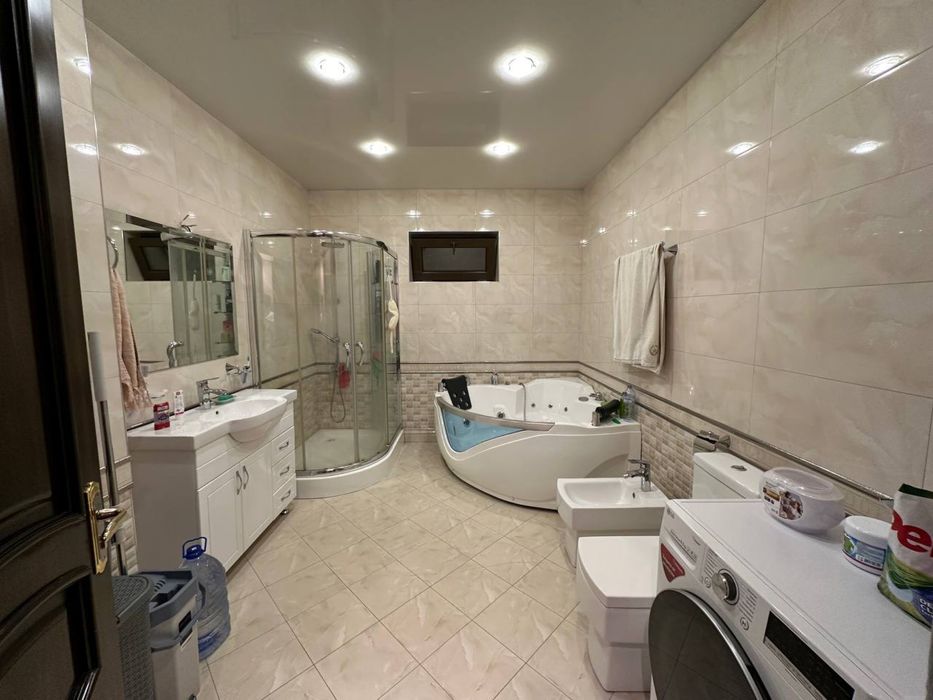 Госпитальный 4 комнатная 6 этаж, 150м2. Улучшенка. Евроремонт