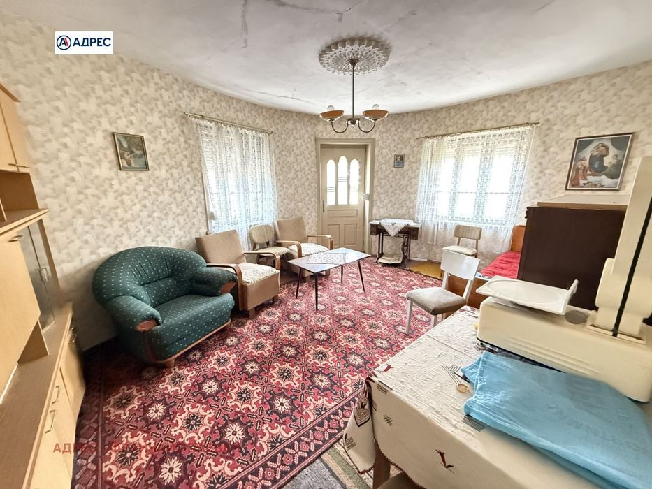 Продава се Къща в с. Гостиня, Област Ловеч - 160 кв.м за 219 €/кв.м - Снимка #4