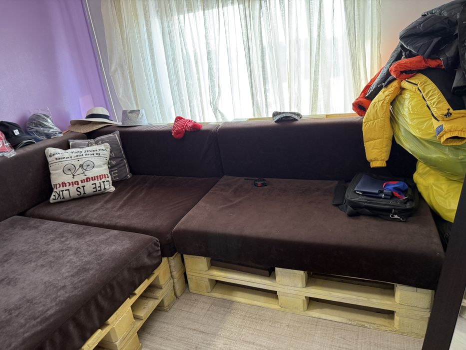 Canapea coltar modulara deosebita baza rezistenta europalet perini sup