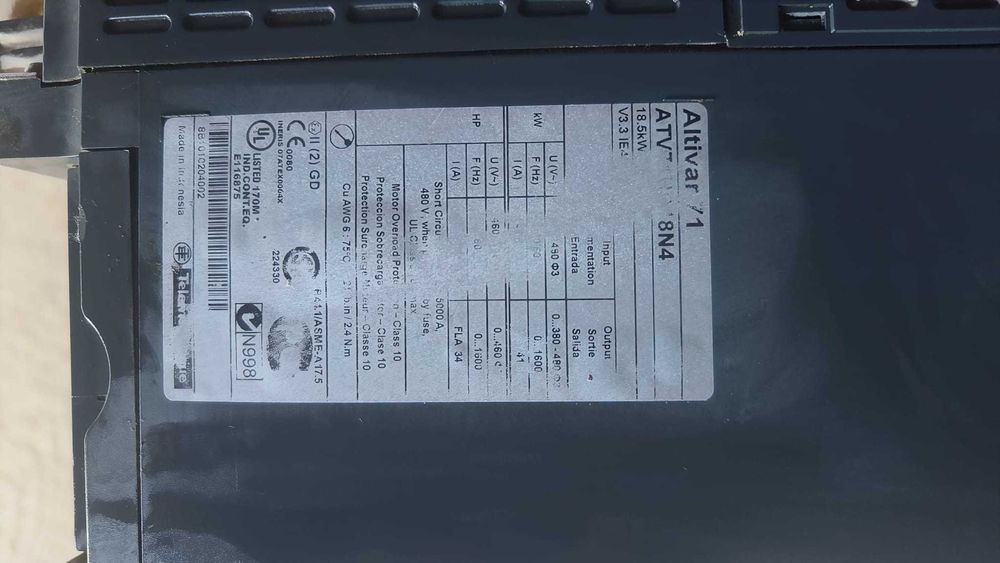 De vânzare Convertizor de frecvență Schneider Electric Altivar 71 – 18,5 kW (25 HP)