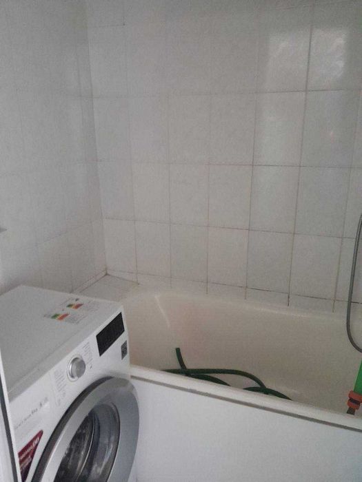СРОЧНО !! Продается квартира в Яшнабаде 1/1/4 ( 40 кв/м ) Авиасозлар 2