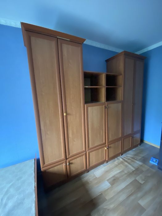 Срочно продам шифоньер кровать