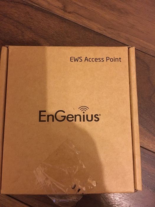 Vând router wireless EnGenius EWS 500 AP