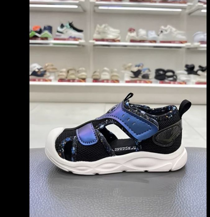 DR.Kong новые сандалии