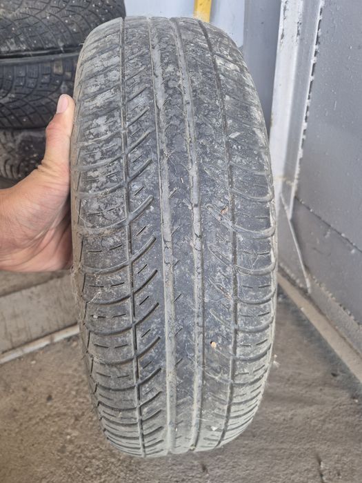 Продам шины 185/70/14