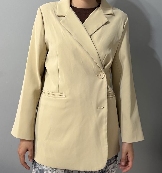 Продам женский пиджак