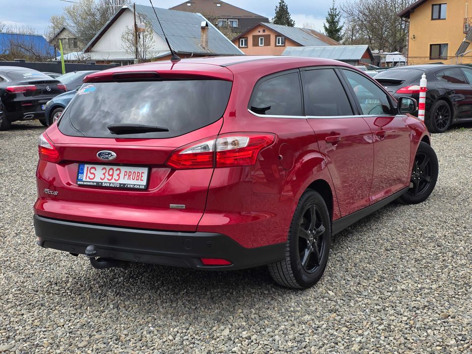 Ford Focus 2011 1.6 TDCi 115 CP euro 5 / RATE fara avans