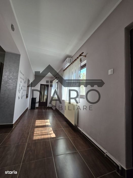 Casa in Livezeni , 140  mp utili , in centrul localitatii .