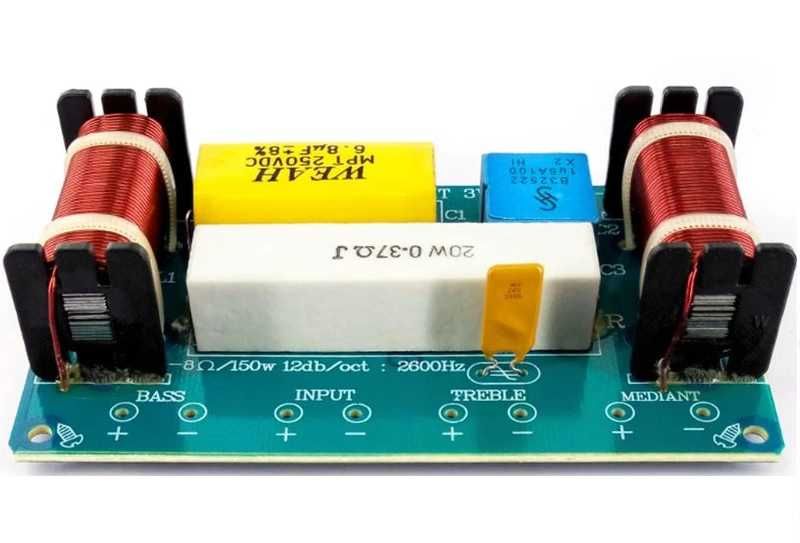 Filtru divizor de frecventa pe 3 cai - 150 W