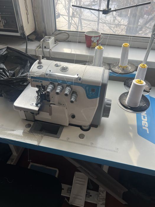 Оверлог Jack E3, 5-ниточные