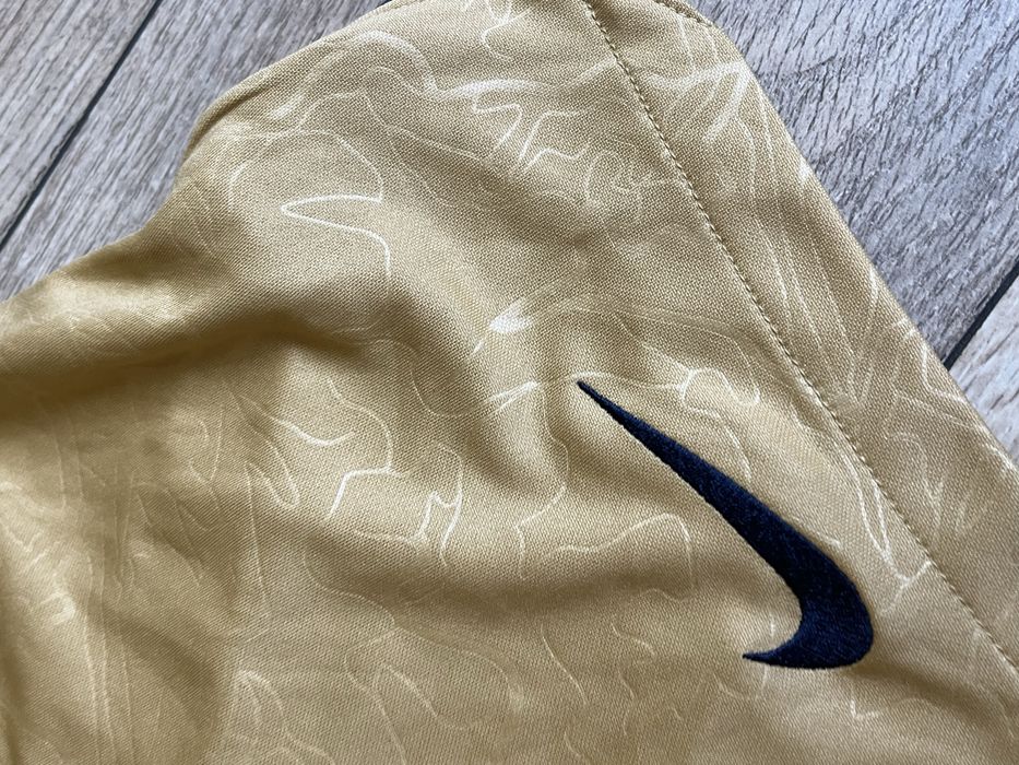 NIKE Barcelona Stadium Away Short - Нови Барселона размер S / Оригинал