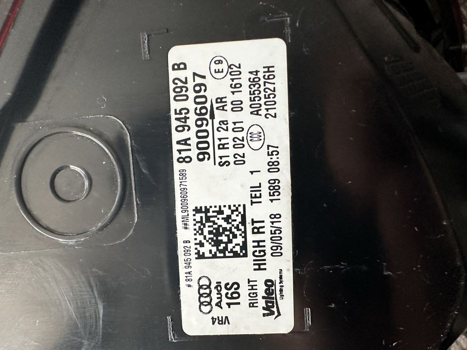 Стоп десен Audi Q2 LED Като нов