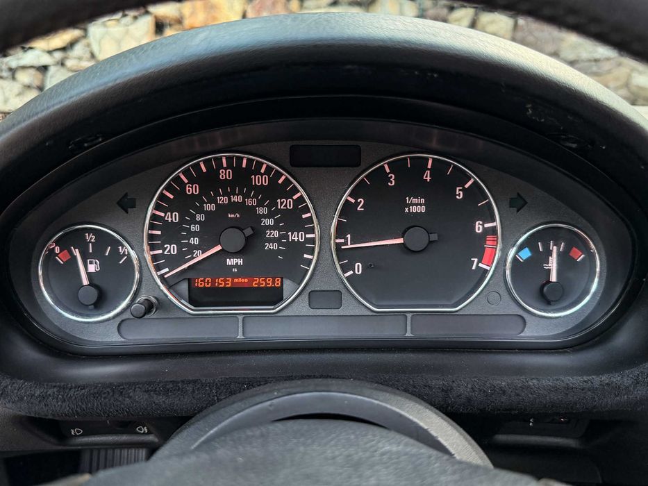 BMW Z3 Roadster 1.8 | 1996 | Clasic de colecție | Fără rugină